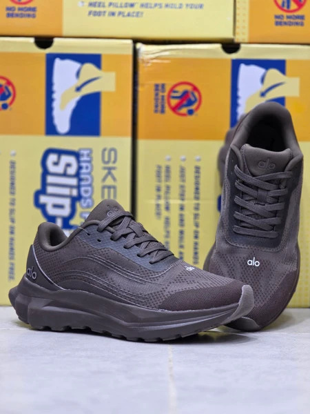 کتونی الو رانر کیفیت مستر - سایز 40 تا 45 - Alo Runner
