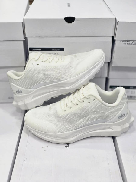 کتونی الو رانر کیفیت مستر - سایز 40 تا 45 - Alo Runner