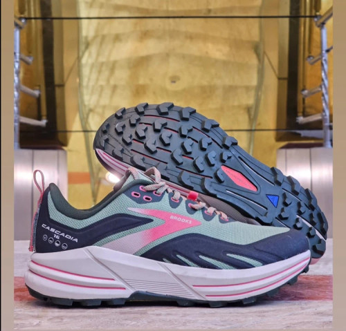 کتونی بروکس کاسکادیا 16 کیفیت مستر - سایز 40 تا 45 - Brooks Cascadia 16