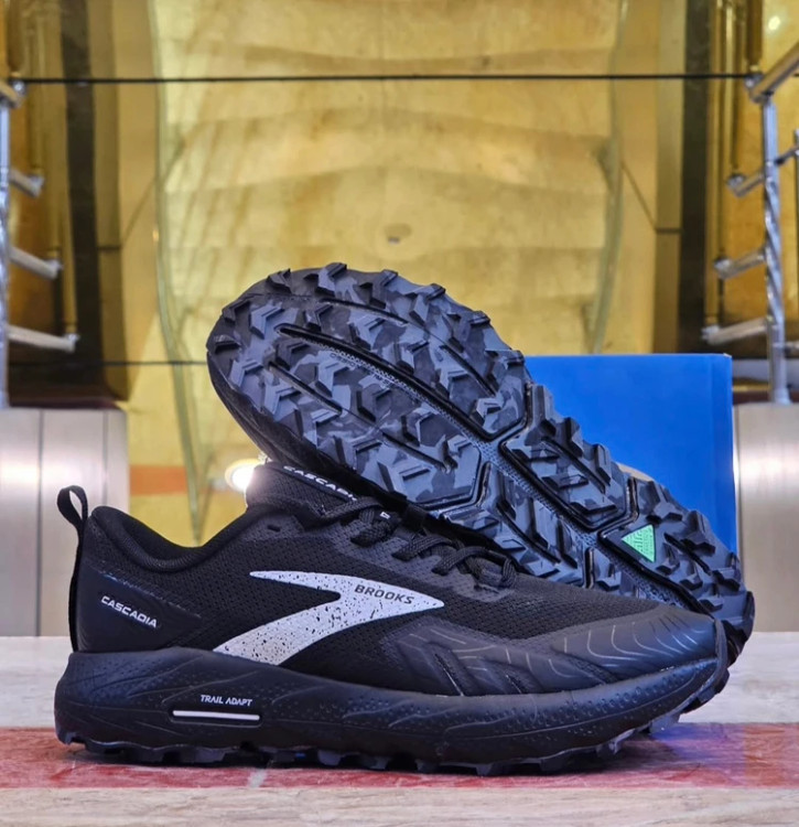 کتونی بروکس کاسکادیا 17 کیفیت مستر - سایز 40 تا 45 - Brooks Cascadia 17