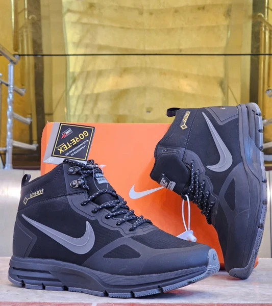 کتونی ساق دار نایکی ایر زوم پگاسوس گورتکس کیفیت مستر - سایز 40 تا 45 - Nike Air Zoom Pegasus Gortex