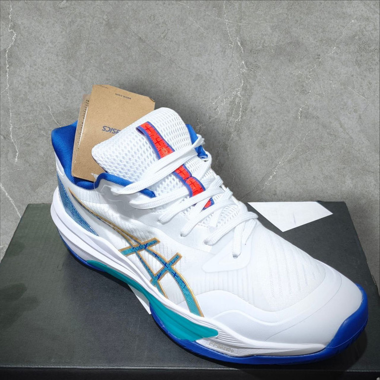 کتونی آسیکس مناسب والیبال، بدمینتون، تنیس، پدل ویتنامی وارداتی - سایز 40 تا 45 - Asics Sky Elite FF 3