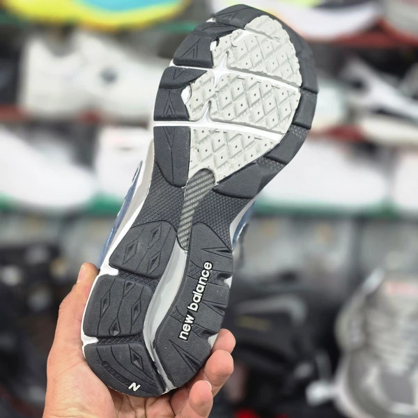 کتونی نیوبالانس 990 کیفیت مستر - سایز 40 تا 45 - New Balance 990