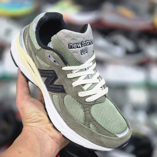 کتونی نیوبالانس 990 کیفیت مستر - سایز 40 تا 45 - New Balance 990