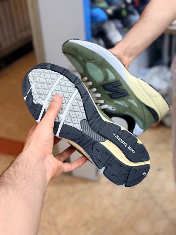 کتونی نیوبالانس 990 کیفیت مستر - سایز 40 تا 45 - New Balance 990