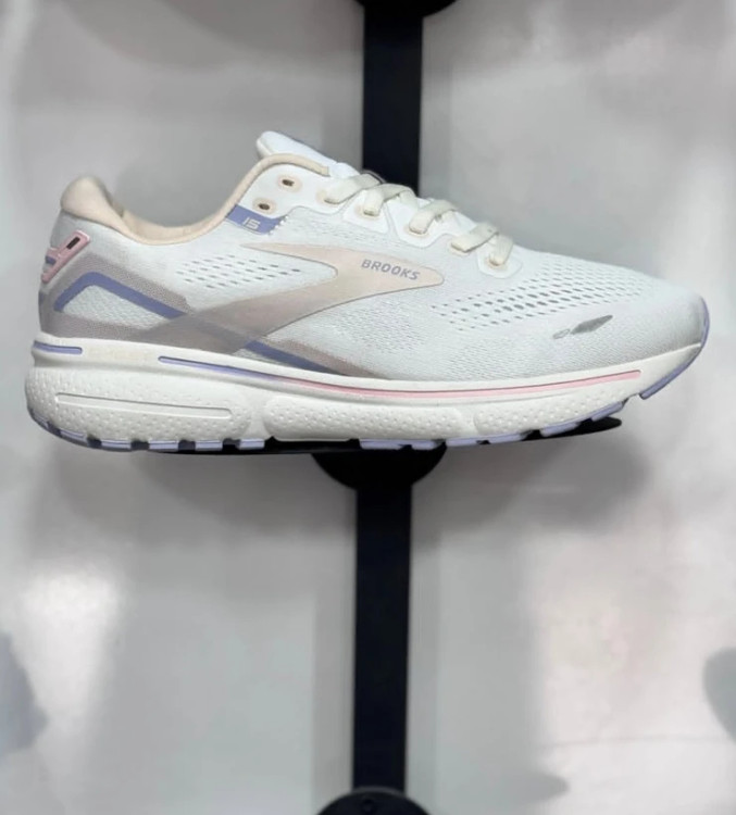 کتونی بروکس گاست 15 کیفیت مستر - سایز 36 تا 45 - Brooks Ghost 15