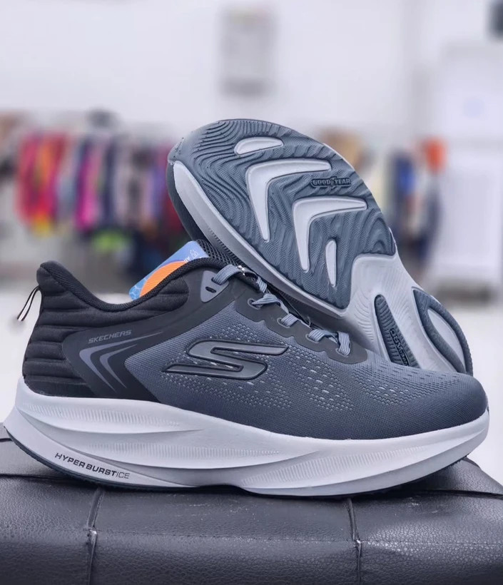 کتونی اسکیچرز هایپر برست کیفیت مستر - سایز 40 تا 45 - Skechers Hyper Burst