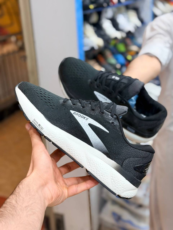 کتونی بروکس گوست 16 کیفیت مستر - سایز 40 تا 45 - Brooks Ghost 16