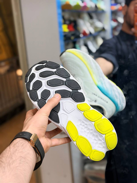 کتونی نیوبالانس فرش فوم کیفیت مستر - سایز 40 تا 45 - New Balance Fresh Foam