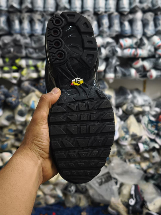 کتونی نایکی ایرمکس تی ان پلاس کیفیت مستر - سایز 40 تا 46 - Nike Air Max TN Plus