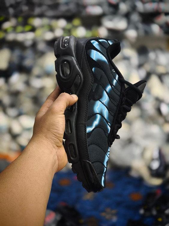 کتونی نایکی ایرمکس تی ان پلاس کیفیت مستر - سایز 40 تا 46 - Nike Air Max TN Plus