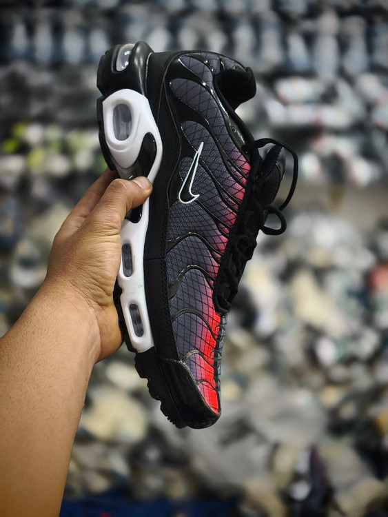 کتونی نایکی ایرمکس تی ان پلاس کیفیت مستر - سایز 40 تا 46 - Nike Air Max TN Plus