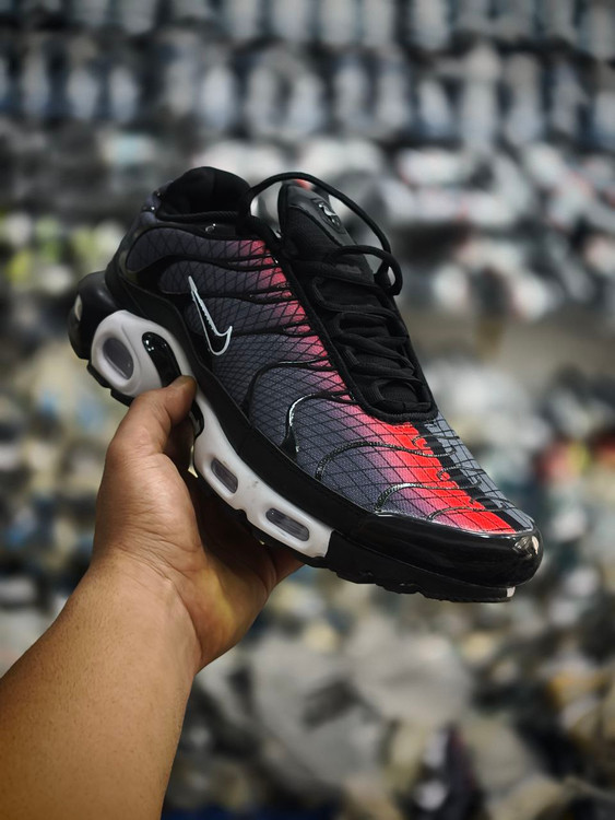 کتونی نایکی ایرمکس تی ان پلاس کیفیت مستر - سایز 40 تا 46 - Nike Air Max TN Plus