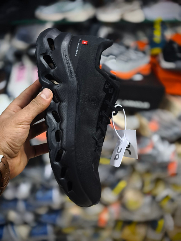 کتونی آن رانینگ کیوسی کلودتیلت راک سند کیفیت مستر - سایز 40 تا 45 - On Running Cloudtilt Rock Sand