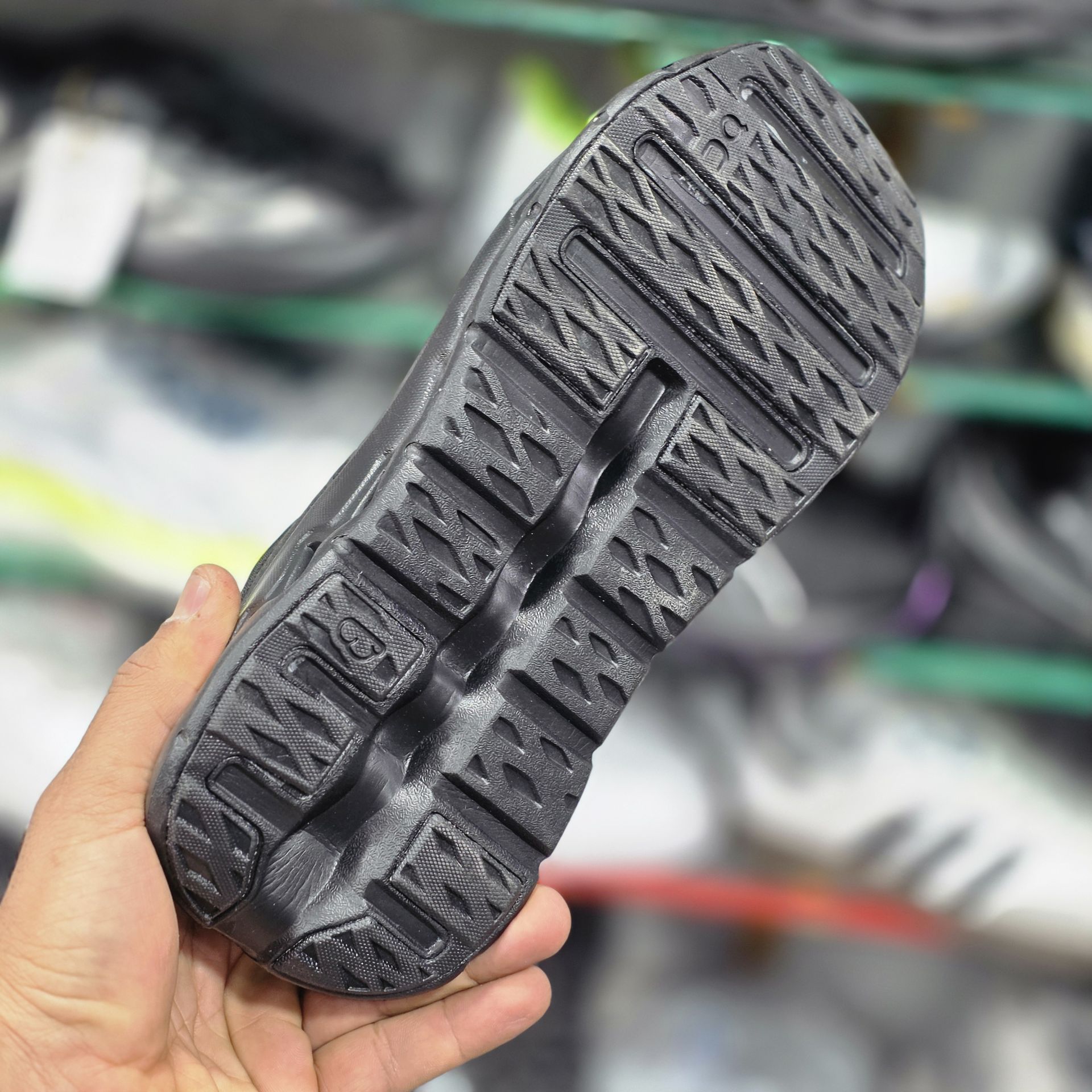 کتونی آن رانینگ کیوسی کلودتیلت راک سند کیفیت مستر - سایز 40 تا 45 - On Running Cloudtilt Rock Sand