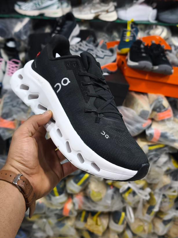 کتونی آن رانینگ کیوسی کلودتیلت راک سند کیفیت مستر - سایز 40 تا 45 - On Running Cloudtilt Rock Sand
