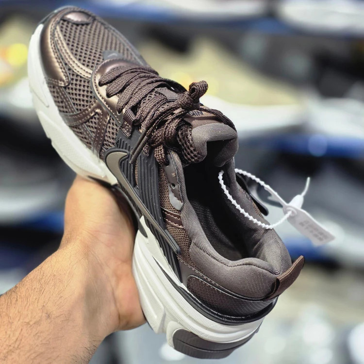 کتونی نایکی وی تو کی کیفیت مستر - سایز 37 تا 45 - Nike V2k Run