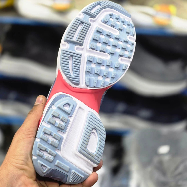 کتونی نایکی وی تو کی کیفیت مستر - سایز 37 تا 45 - Nike V2k Run