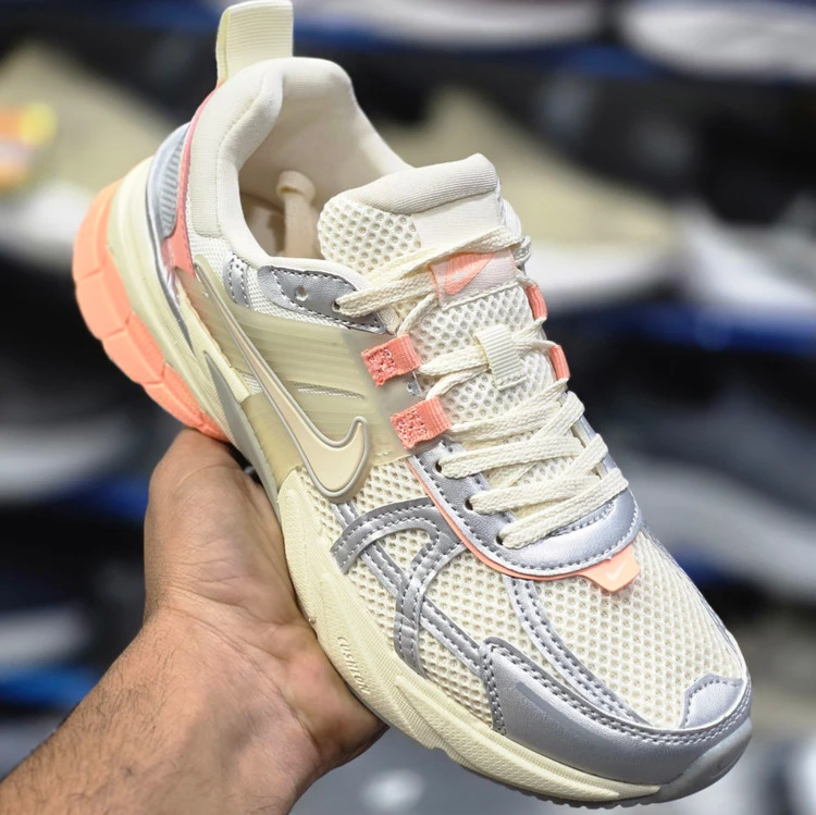 کتونی نایکی وی تو کی کیفیت مستر - سایز 37 تا 40 - Nike V2k Run