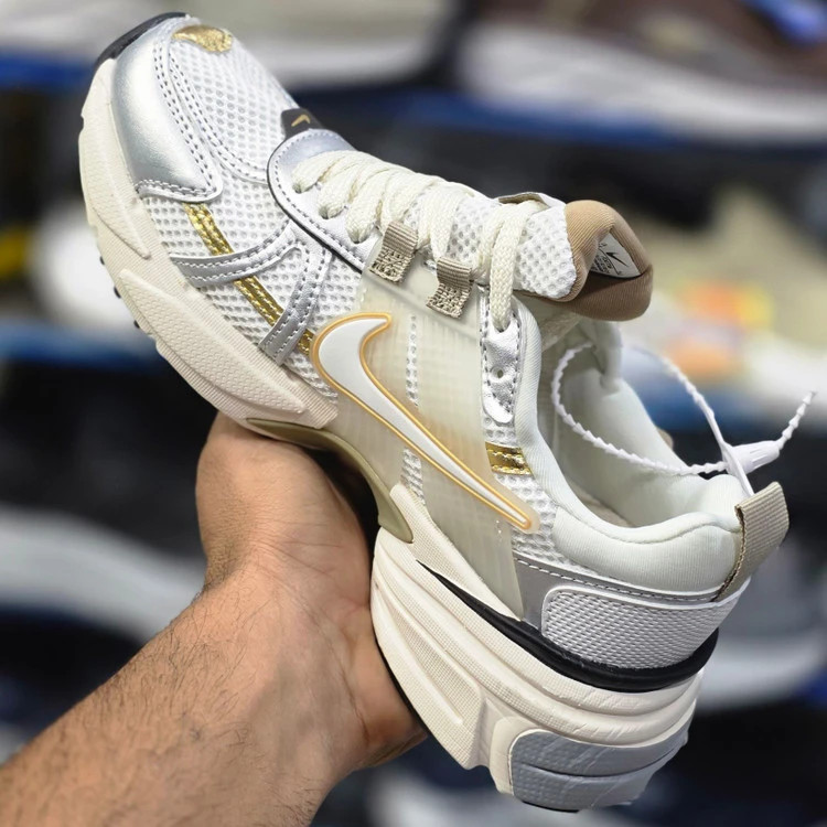 کتونی نایکی وی تو کی کیفیت مستر - سایز 37 تا 40 - Nike V2k Run