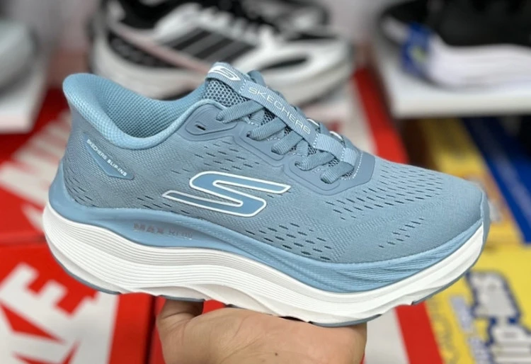کتونی اسکیچرز مکس ران کیفیت مستر - سایز 37 تا 40 - Skechers Max Run