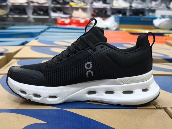 کتونی آن رانینگ کیوسی کلودتک کیفیت مستر - سایز 40 تا 45 - On Running Cloudtech