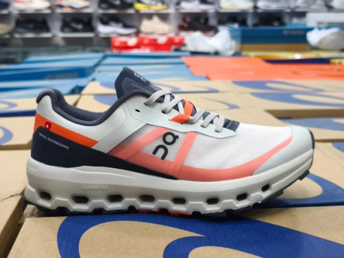 کتونی آن رانینگ کیوسی کلودتک کیفیت مستر - سایز 40 تا 45 - On Running Cloudtech