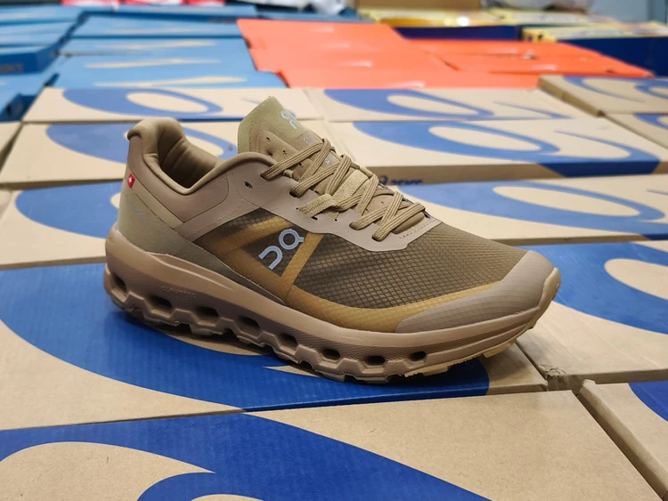 کتونی آن رانینگ کیوسی کلودتک کیفیت مستر - سایز 40 تا 45 - On Running Cloudtech