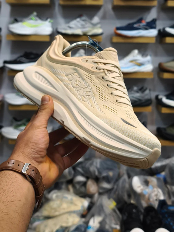 کتونی هوکا باندی 9 کیفیت مستر - سایز 40 تا 45 - Hoka Bondi 9