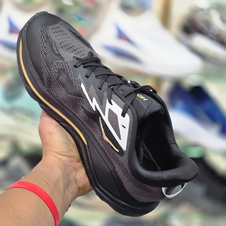 کتونی هوکا باندی 9 کیفیت مستر - سایز 40 تا 45 - Hoka Bondi 9