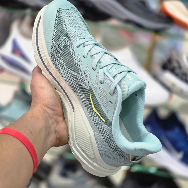 کتونی هوکا باندی 9 کیفیت مستر - سایز 40 تا 45 - Hoka Bondi 9