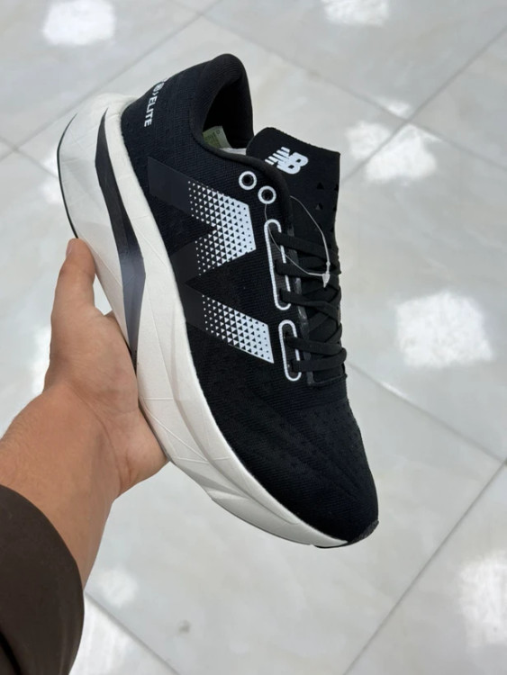 کتونی نیوبالانس فرش فوم الیت کیفیت مستر - سایز 40 تا 45 - New Balance Fresh Foam