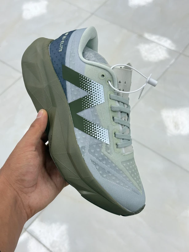 کتونی نیوبالانس فرش فوم الیت کیفیت مستر - سایز 40 تا 45 - New Balance Fresh Foam