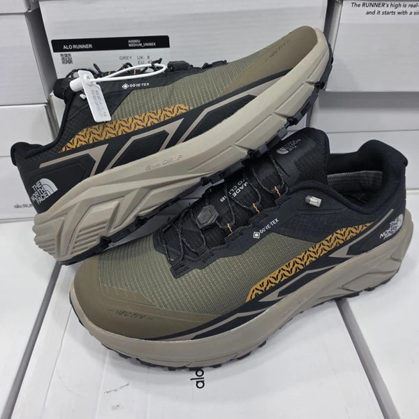 کتونی طبیعت گردی نورث فیس ضدآب - سایز 40 تا 45 - The North Face VECTIV Exploris FUTURELIGHT