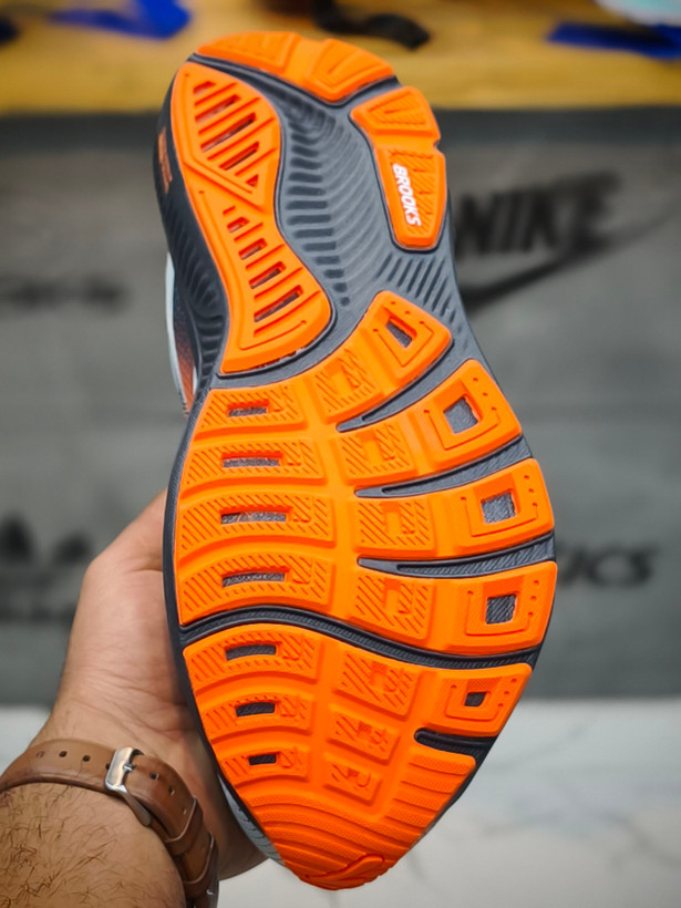کتونی بروکس گوست 17 کیفیت مستر - سایز 40 تا 45 - Brooks Ghost 17