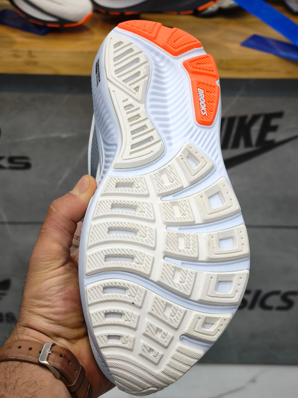 کتونی بروکس گوست 17 کیفیت مستر - سایز 40 تا 45 - Brooks Ghost 17