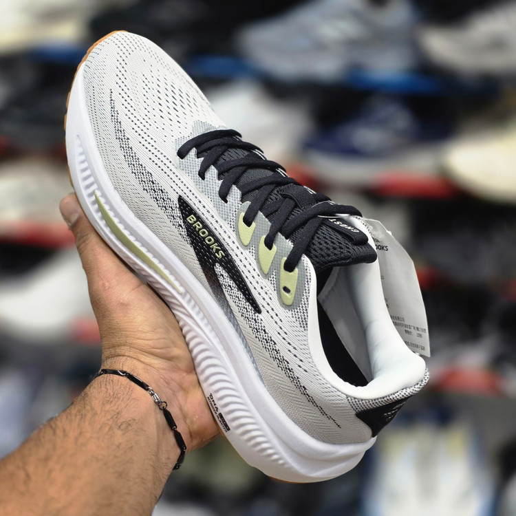 کتونی بروکس گوست 17 کیفیت مستر - سایز 40 تا 45 - Brooks Ghost 17