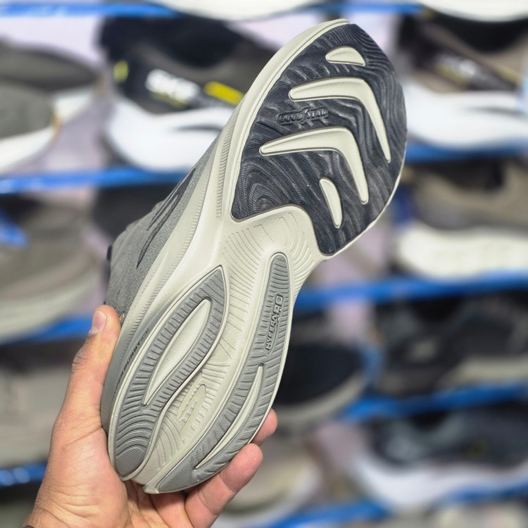 کتونی اسکیچرز گو ران کربن کیفیت مستر - سایز 40 تا 45 - Skechers Gorun Carbon