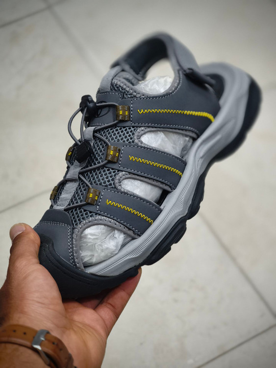 صندل تویوتا کیفیت مستر - سایز 40 تا 45 - TOYOTA Sandal