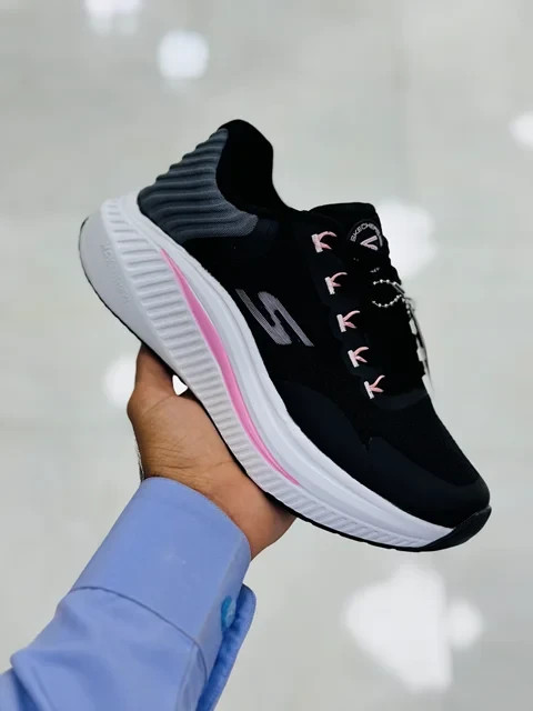 کتونی اسکیچرز کیفیت مستر - سایز 37 تا 40 - Skechers Slip-ins Max Cushioning