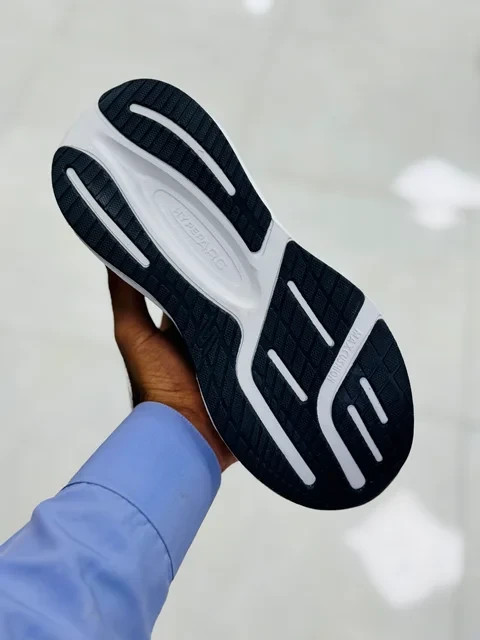 کتونی اسکیچرز کیفیت مستر - سایز 37 تا 40 - Skechers Slip-ins Max Cushioning