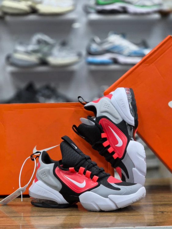 کتونی نایکی ایرمکس آلفا سویج کیفیت مستر - سایز 40 تا 45 - Nike Air Max Alpha Savage