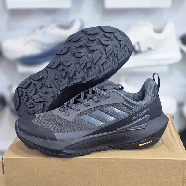 کتونی آدیداس ترکس گورتکس ویتنامی وارداتی - سایز 40 تا 45 - Adidas Terrex Free Hiker