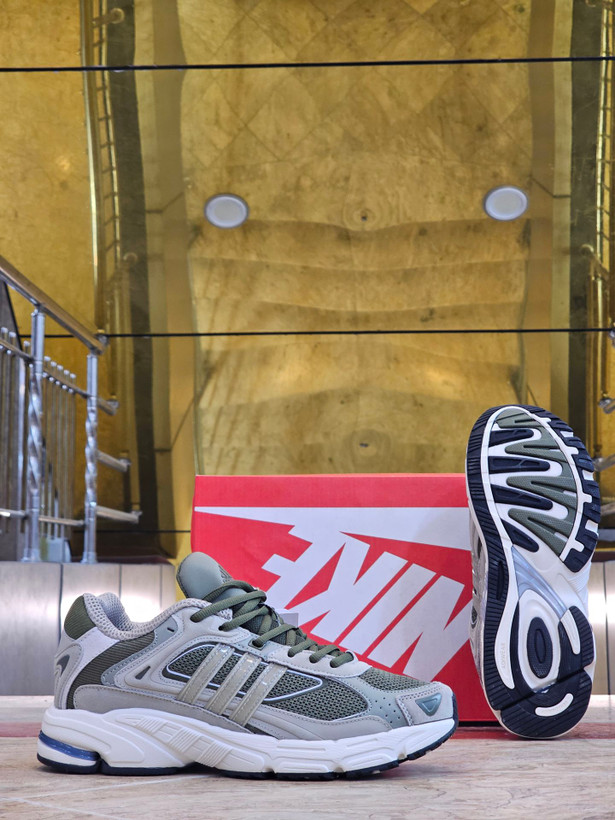 کتونی آدیداس ریسپانس CL کیفیت مستر - سایز 40 تا 45 - Adidas Response CL