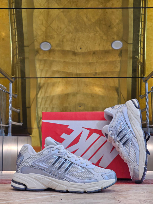 کتونی آدیداس ریسپانس CL کیفیت مستر - سایز 40 تا 45 - Adidas Response CL
