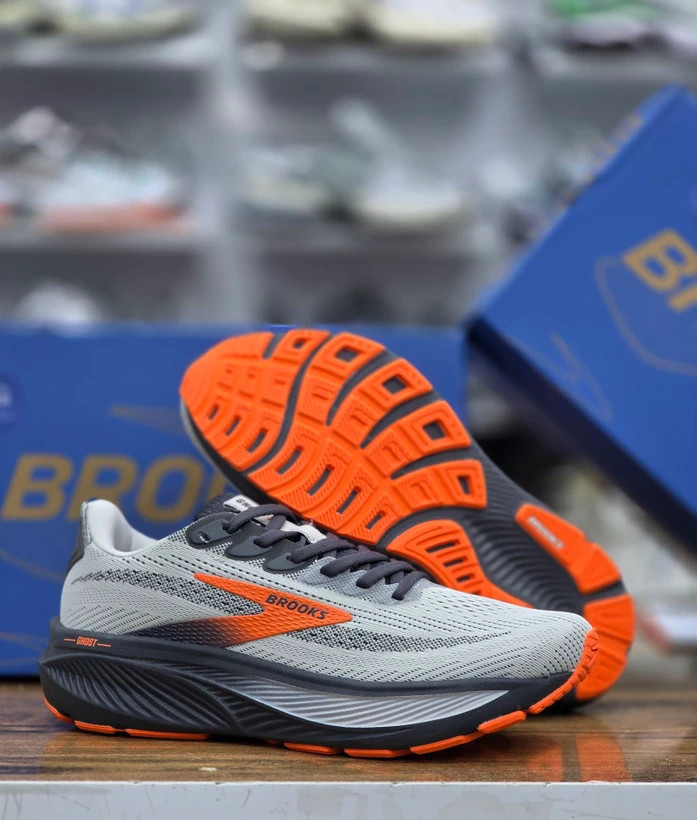کتونی بروکس گوست 17 کیفیت مستر - سایز 40 تا 45 - Brooks Ghost 17