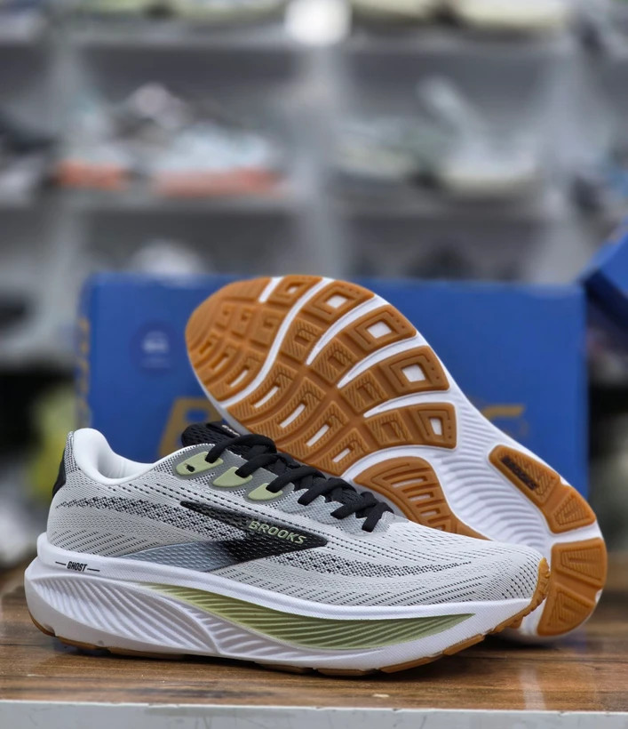 کتونی بروکس گوست 17 کیفیت مستر - سایز 40 تا 45 - Brooks Ghost 17