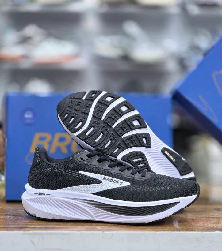 کتونی بروکس گوست 17 کیفیت مستر - سایز 40 تا 45 - Brooks Ghost 17