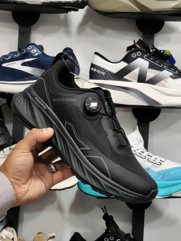 کتونی اسکیچرز گو ران بند دیسکی کیفیت مستر - سایز 40 تا 45 - Skechers Go Run