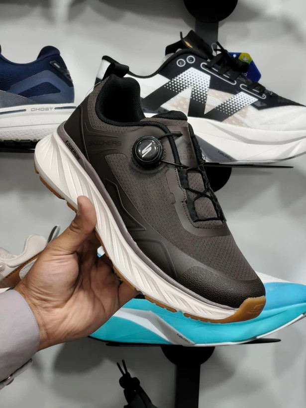 کتونی اسکیچرز گو ران بند دیسکی کیفیت مستر - سایز 40 تا 45 - Skechers Go Run